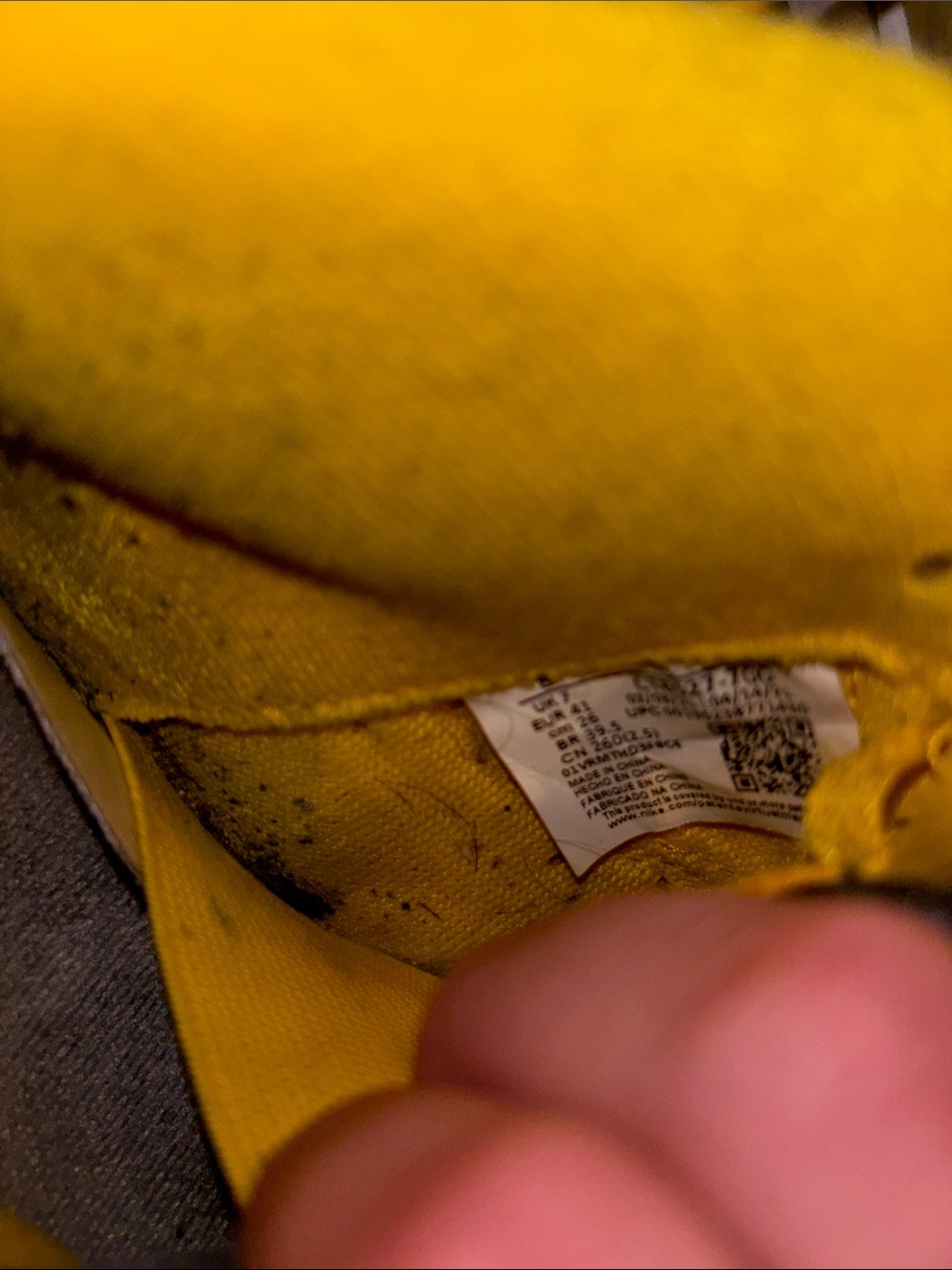 Air Jordan 4 Retro 'Lightning' 2021 - Picture 3 of 4